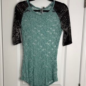 BKE Lace Long Sleeve Top in Teal and Black